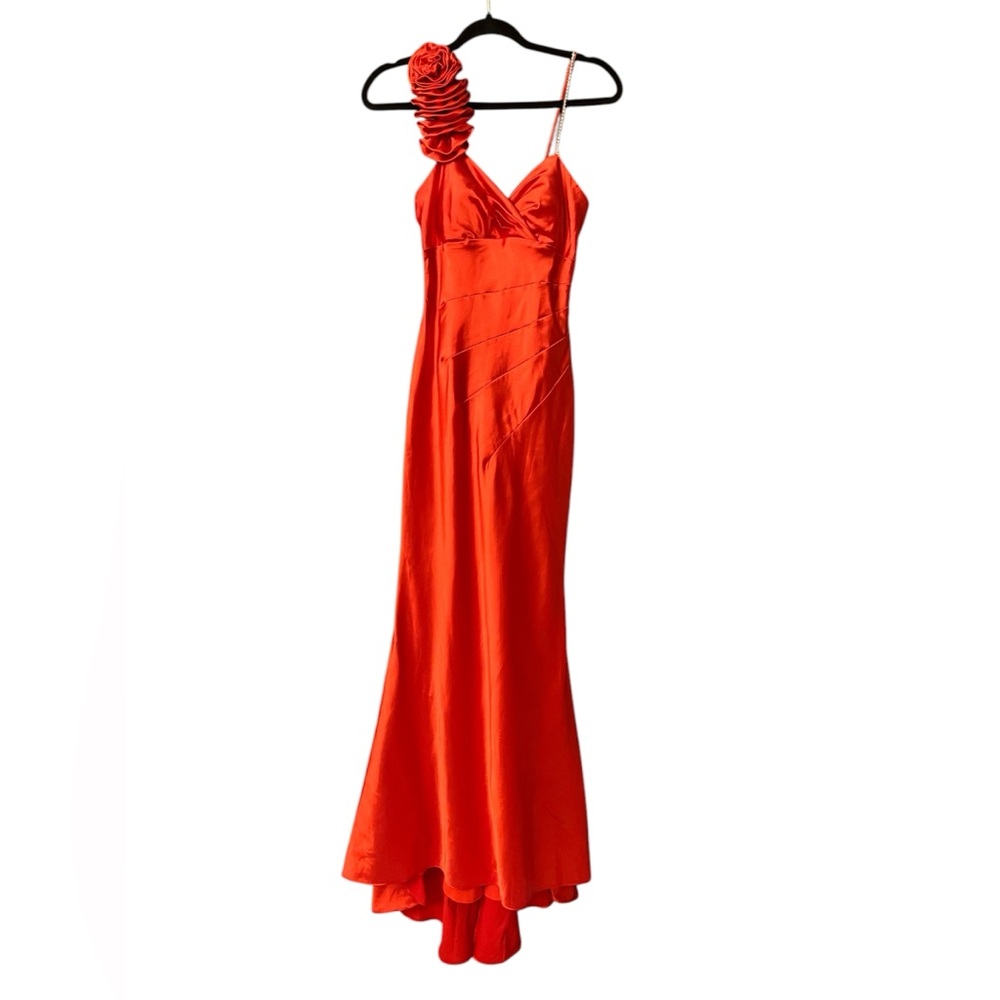 Morgan & Co red formal dress